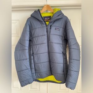 Patagonia men’s hyper puff hoody